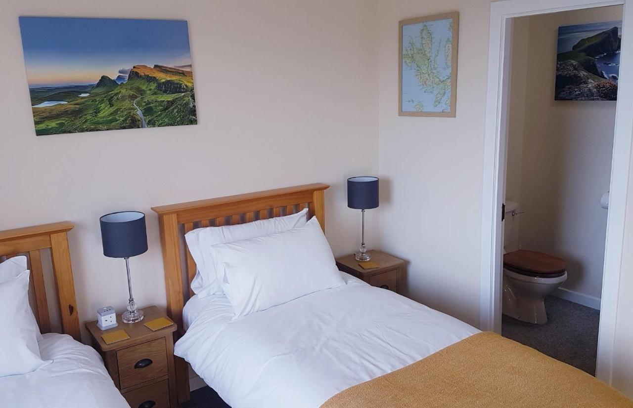 Moorside Rooms Borve  Bagian luar foto